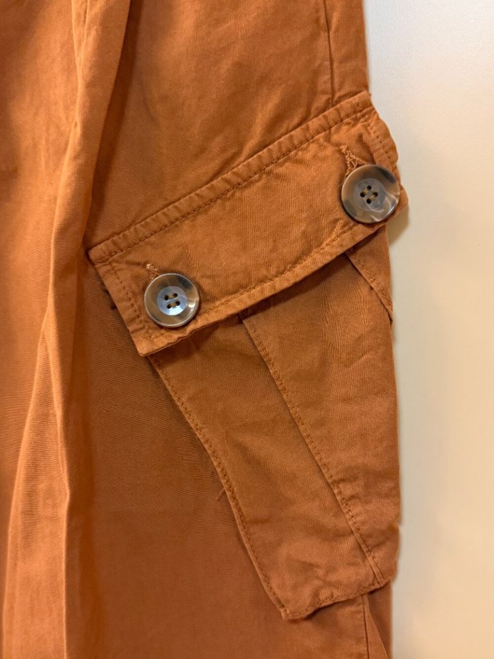New Free People Brown Cargo Pocket Relaxed Pants 2 NWT - Picture 5 of 10